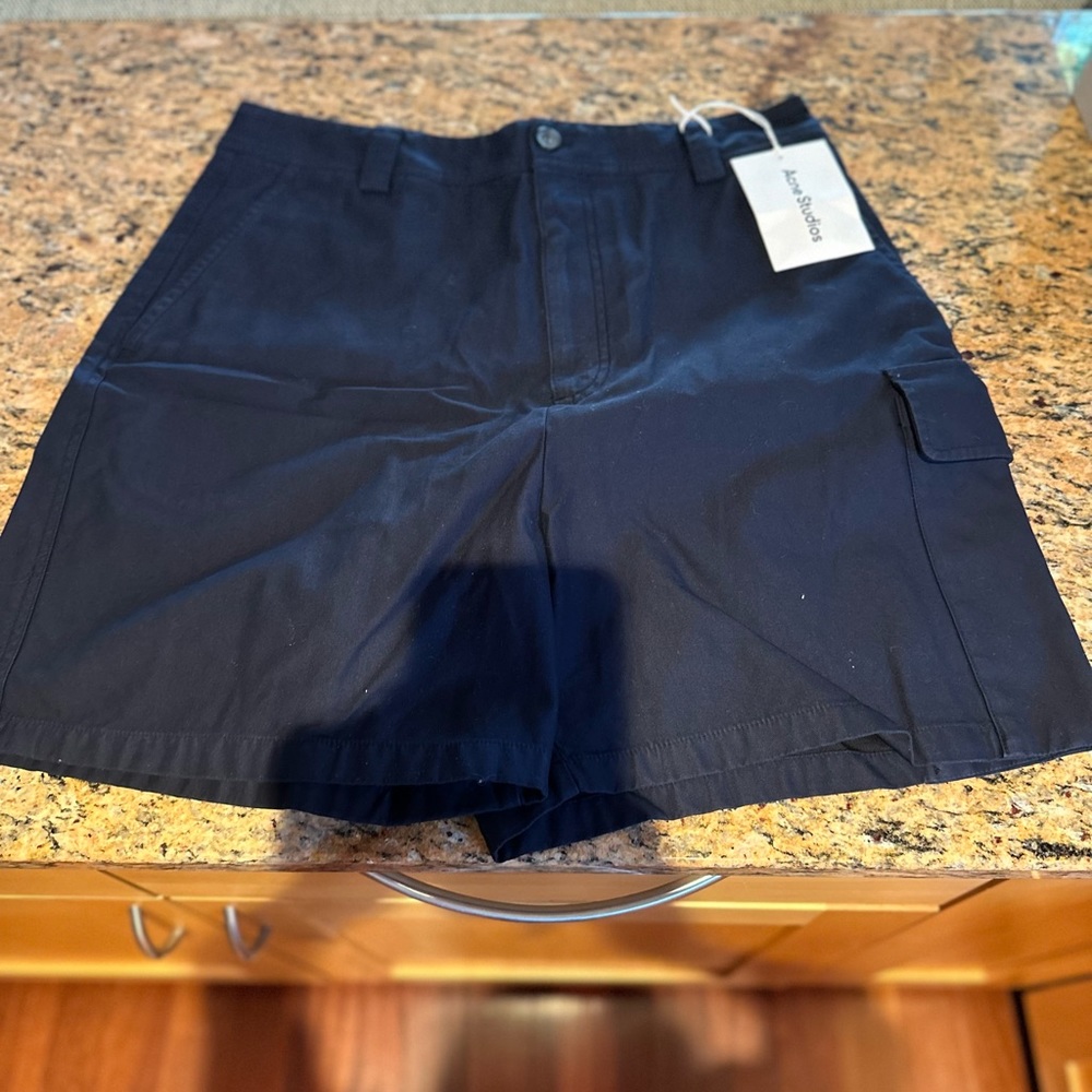 Acne Studios Men's US 38 EU
48 Cotton Shorts Navy Blue